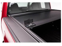 Cargar imagen en el visor de la galería, Tapa Para Cajón de Pick-Up Retrax Retractil Toyota Tundra Doble Cabina 2007-2020