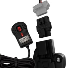 Cargar imagen en el visor de la galería, Aumentador de Velocidad de Respuesta de la Aceleración Sprint Booster Toyota Fortuner Dubai 2015-2020 - Hilux Dubai 2015-2020 - Toyota Prado 2016-2020 - Toyota Tundra - Sequia - Rav4