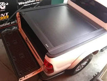 Cargar imagen en el visor de la galería, Tapa Para Cajón de Pick-Up Retrax Retractil Toyota Hilux Importada Dubai 2016-2020