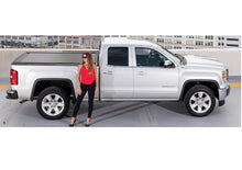 Cargar imagen en el visor de la galería, Tapa Para Cajón de Pick-Up Retrax Tipo Santa Maria Hilux Nacional 2006 - 2020