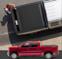 Cargar imagen en el visor de la galería, Tapa Para Cajón de Pick-Up Retrax Tipo Santa Maria Hilux Nacional 2006 - 2020