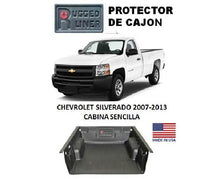 Cargar imagen en el visor de la galería, Protector De Cajón  Rugged Liner Chevrolet Silverado Cabina Sencilla 2007-2013
